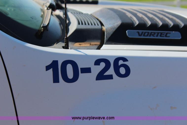 image for item I1570 2009 Chevrolet Silverado 2500HD Z71 Ext. Cab pickup truck