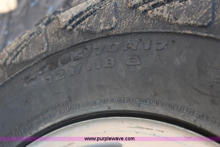 image for item I1571 2010 Chevrolet Silverado 2500HD Z71 Ext. Cab pickup truck