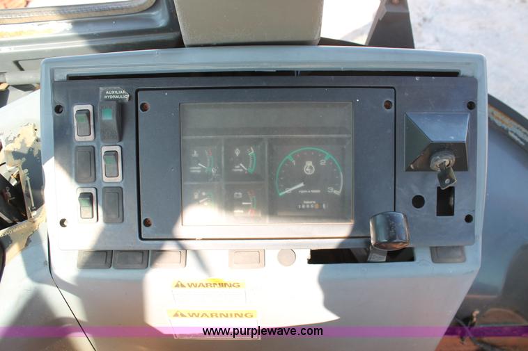 image for item I1577 2000 Case 580L backhoe