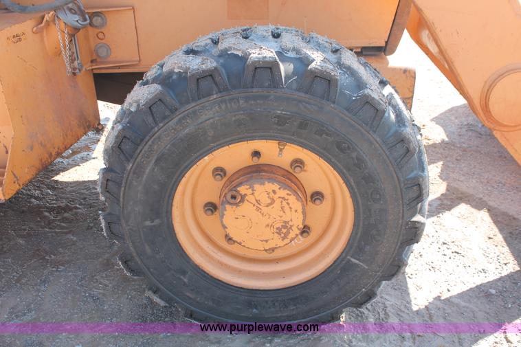 image for item I1577 2000 Case 580L backhoe