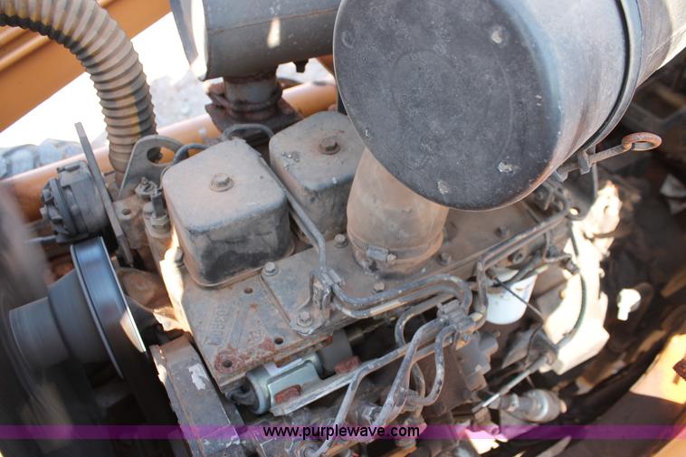 image for item I1578 1998 Case 580L backhoe