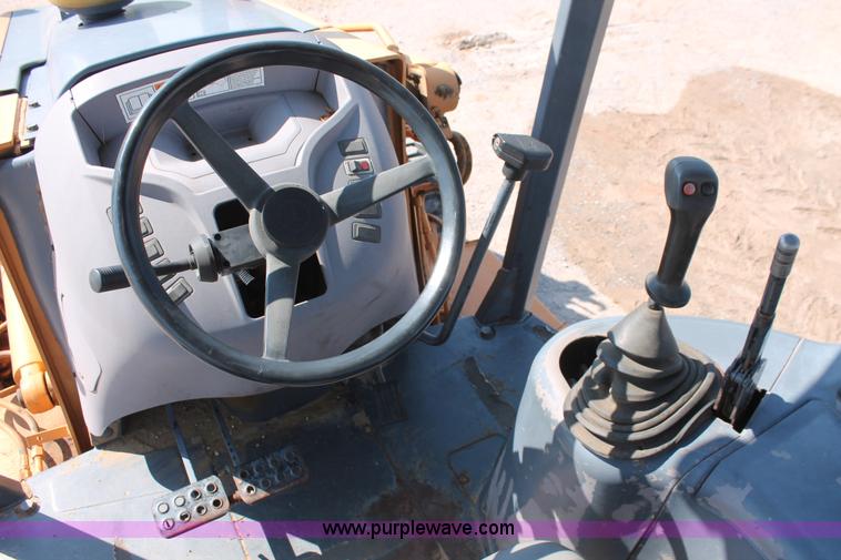 image for item I1580 2002 Case 580M backhoe