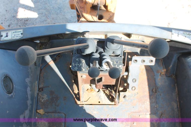 image for item I1580 2002 Case 580M backhoe