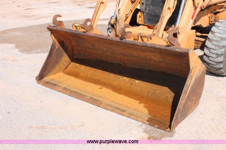 image for item I1580 2002 Case 580M backhoe