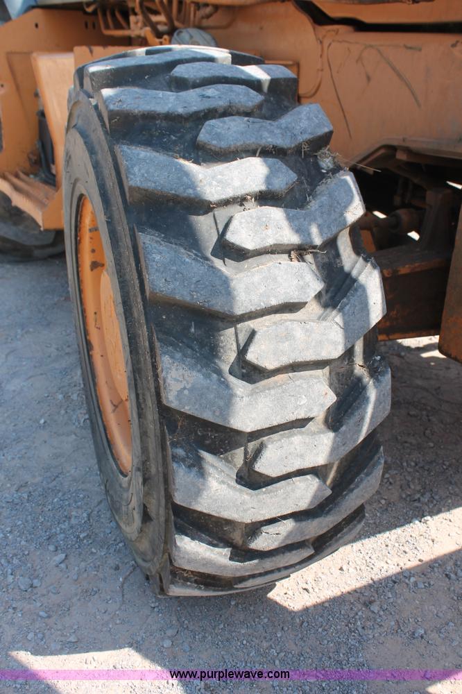 image for item I1580 2002 Case 580M backhoe