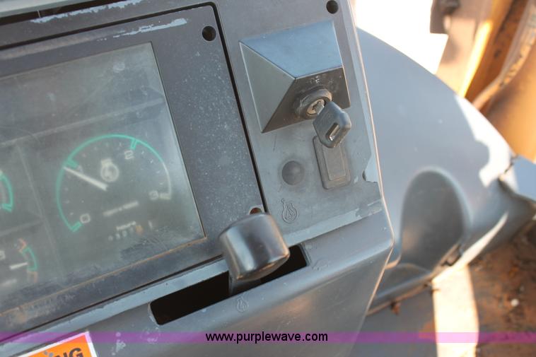 image for item I1581 1998 Case 580 Super L backhoe