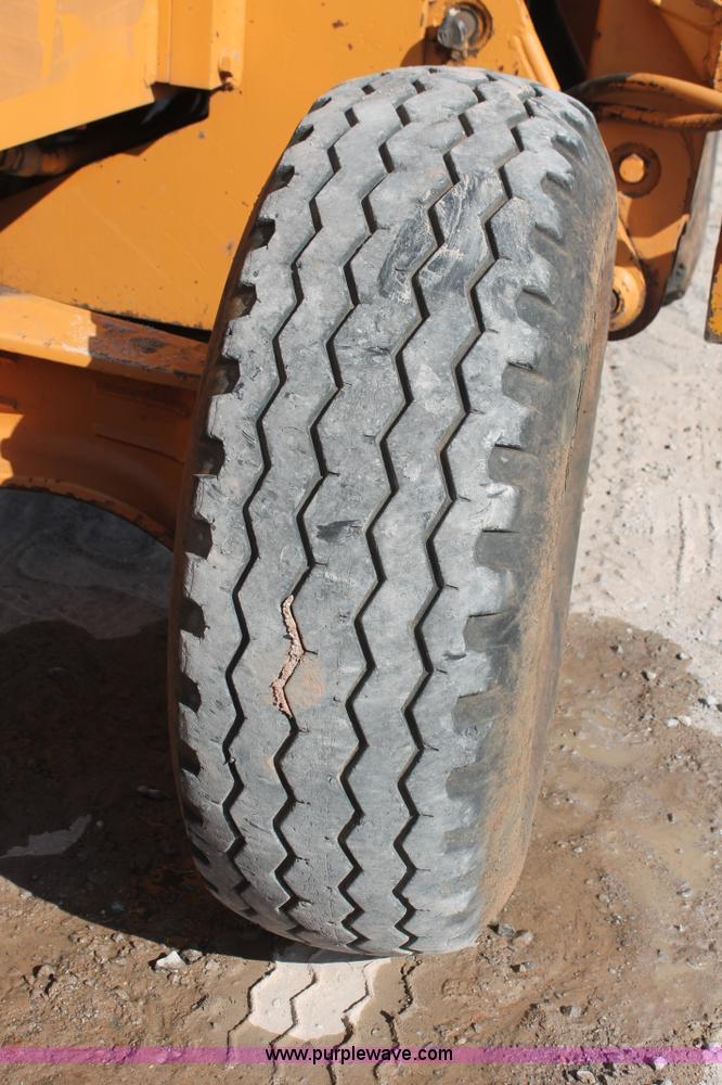 image for item I1581 1998 Case 580 Super L backhoe