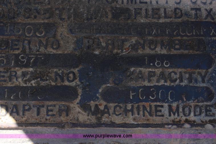 image for item I1582 2005 Komatsu PC300LC-7 excavator