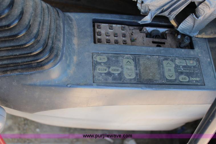 image for item I1582 2005 Komatsu PC300LC-7 excavator