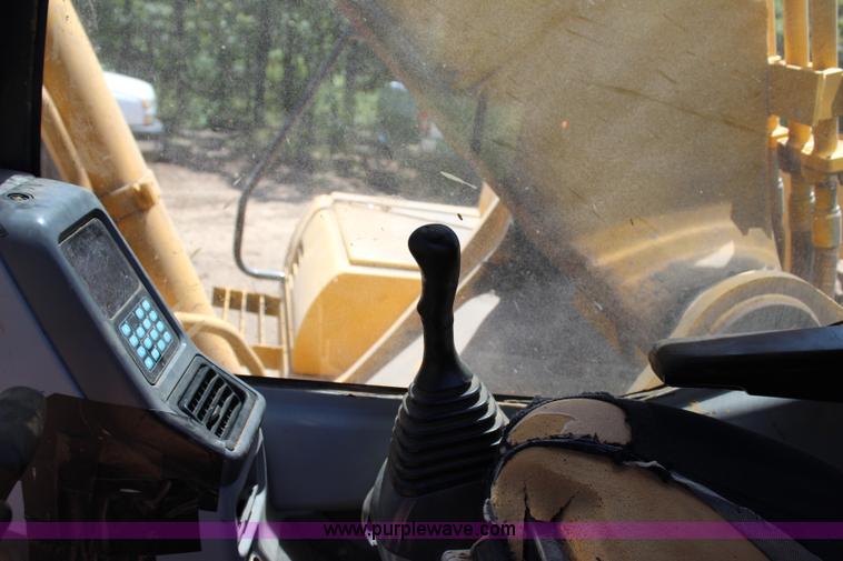 image for item I1582 2005 Komatsu PC300LC-7 excavator