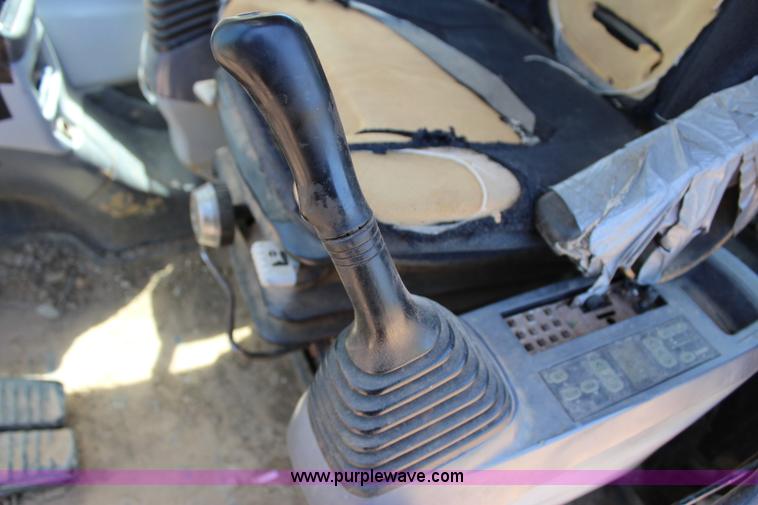 image for item I1582 2005 Komatsu PC300LC-7 excavator