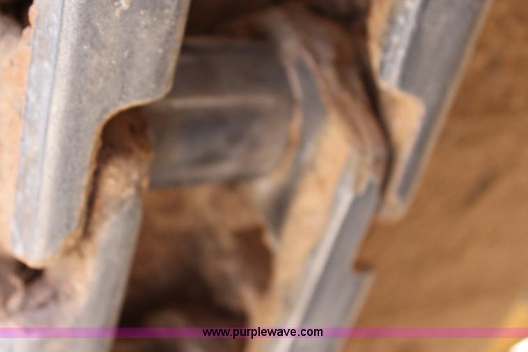 image for item I1583 2001 Caterpillar D6M LGP dozer