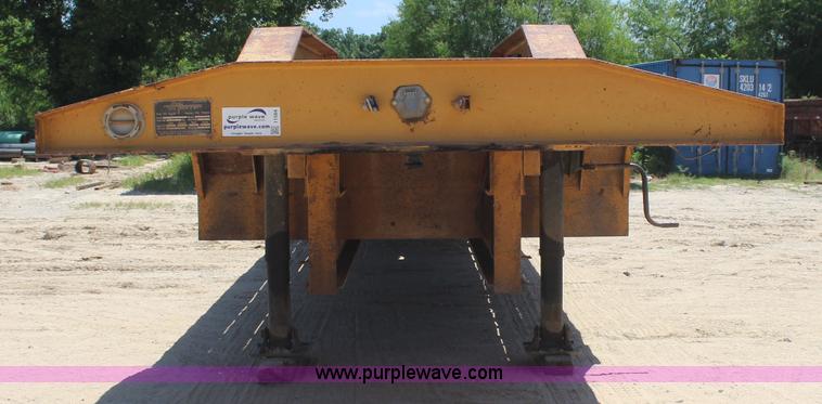 image for item I1584 1999 Atoka 24DE503 drop deck trailer