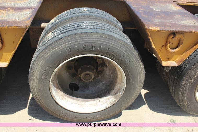 image for item I1584 1999 Atoka 24DE503 drop deck trailer