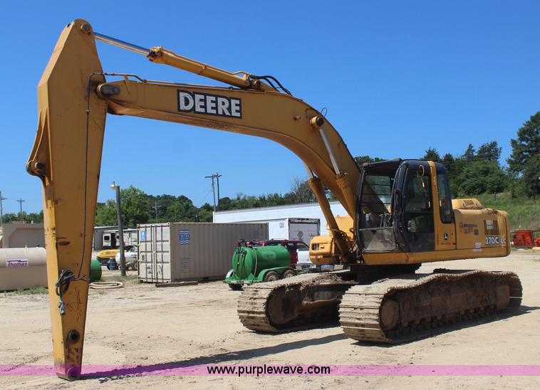 image for item I1585 2004 John Deere 270C LC excavator