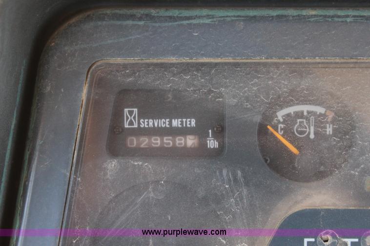 image for item I1586 2006 Komatsu D41P-6 pipelayer