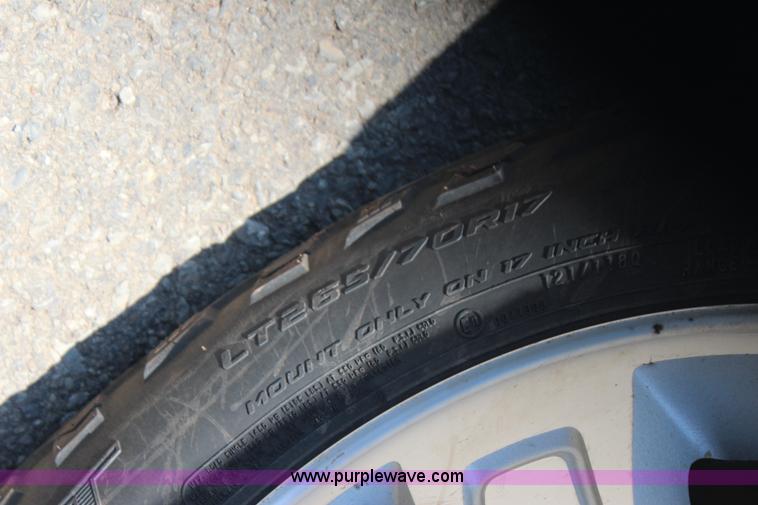 image for item I1588 2009 Chevrolet Silverado 1500 LT Ext. Cab pickup truck