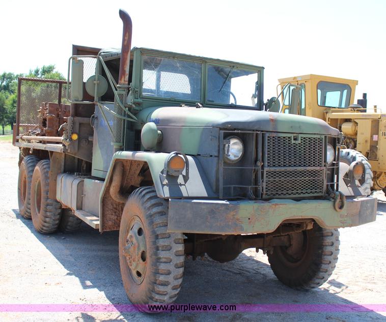image for item I1591 1968 Kaiser M35 flatbed truck