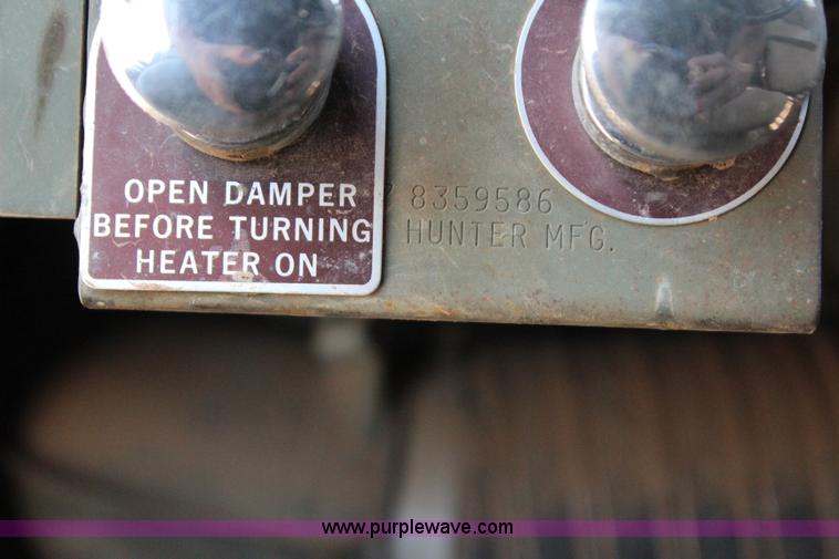 image for item I1591 1968 Kaiser M35 flatbed truck