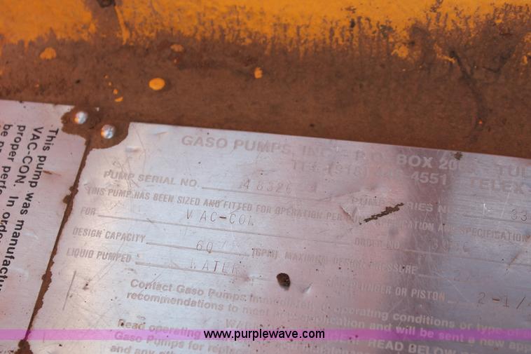 image for item I1592 1988 Ford L8000 vacuum truck