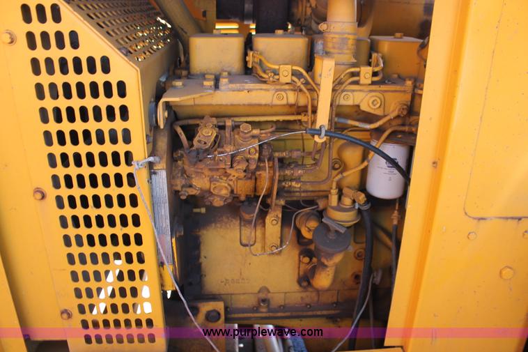 image for item I1592 1988 Ford L8000 vacuum truck