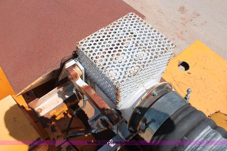 image for item I1592 1988 Ford L8000 vacuum truck