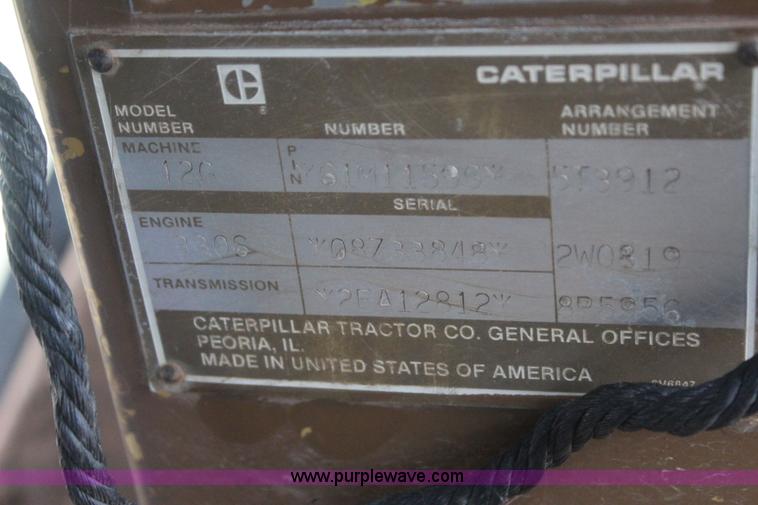 image for item J4489 1986 Caterpillar 12G motor grader
