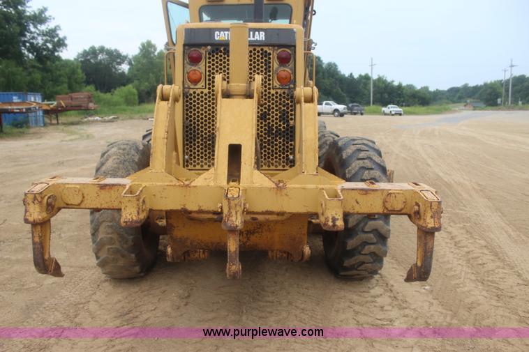 image for item J4489 1986 Caterpillar 12G motor grader