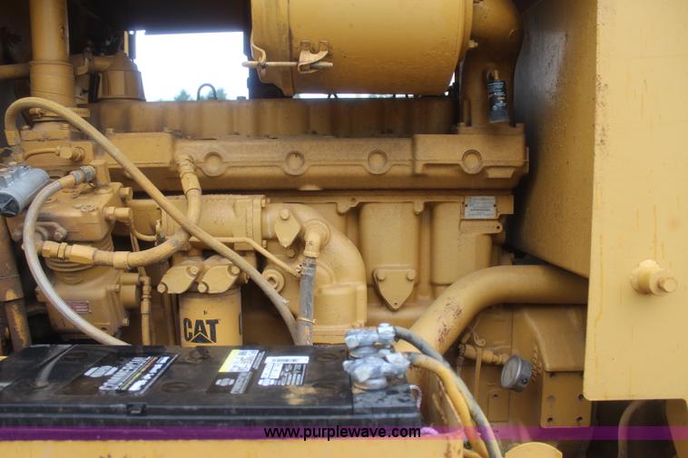image for item J4489 1986 Caterpillar 12G motor grader