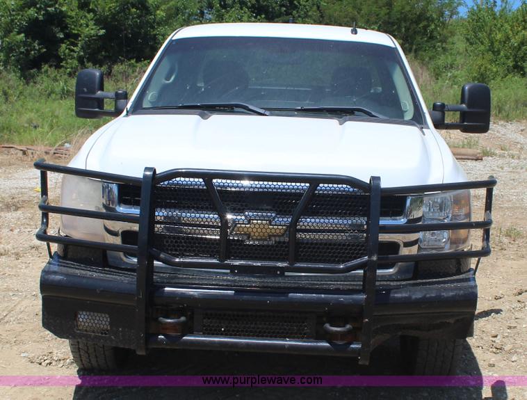 image for item J4499 2010 Chevrolet Silverado 2500HD Z71 Ext. Cab pickup truck