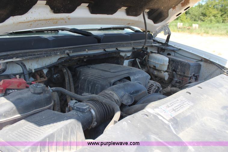 image for item J4499 2010 Chevrolet Silverado 2500HD Z71 Ext. Cab pickup truck