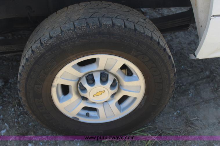 image for item J4499 2010 Chevrolet Silverado 2500HD Z71 Ext. Cab pickup truck