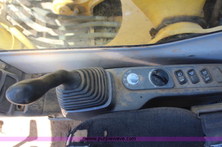 image for item J4500 2006 Komatsu PC160LC-7KA excavator