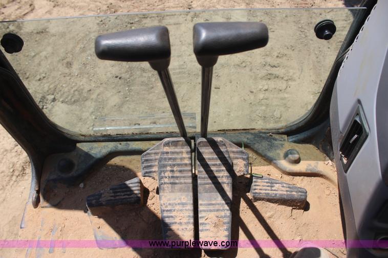 image for item J4500 2006 Komatsu PC160LC-7KA excavator