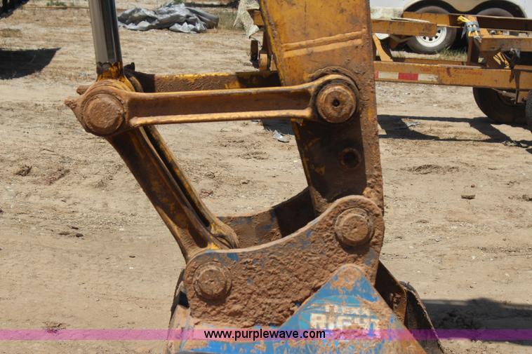 image for item J4500 2006 Komatsu PC160LC-7KA excavator