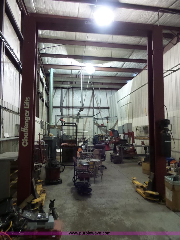 Vehicles and Equipment Auction, Salina, KS | Global Auction Guide