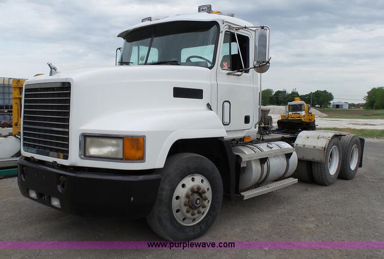 Truck and Trailer Auction in Wichita, Kansas by Purple Wave Auction