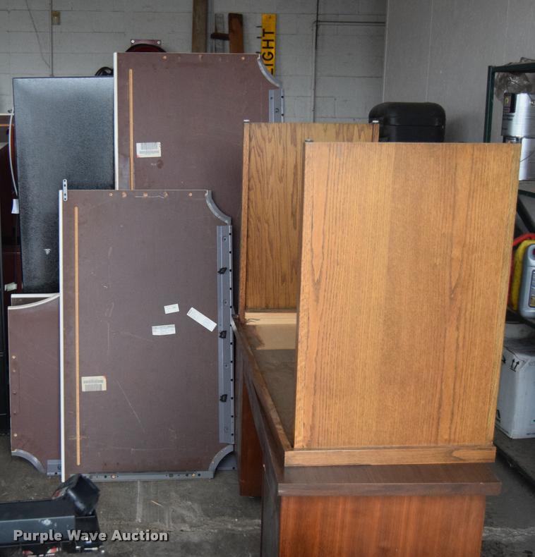 Office furniture in Wichita, KS Item AQ9626 sold Purple Wave