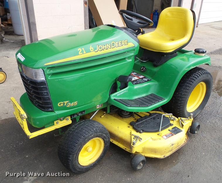 image for item BV9252 (2) lawn mowers