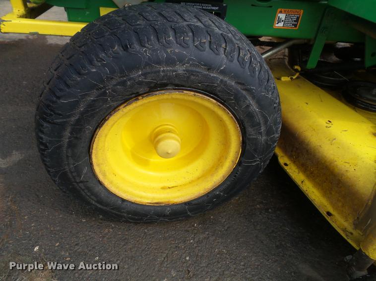 image for item BV9252 (2) lawn mowers