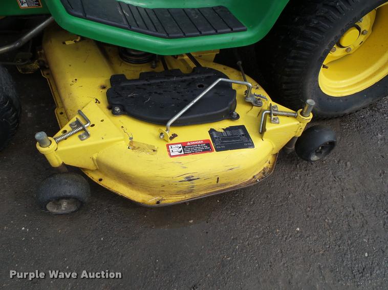 image for item BV9252 (2) lawn mowers