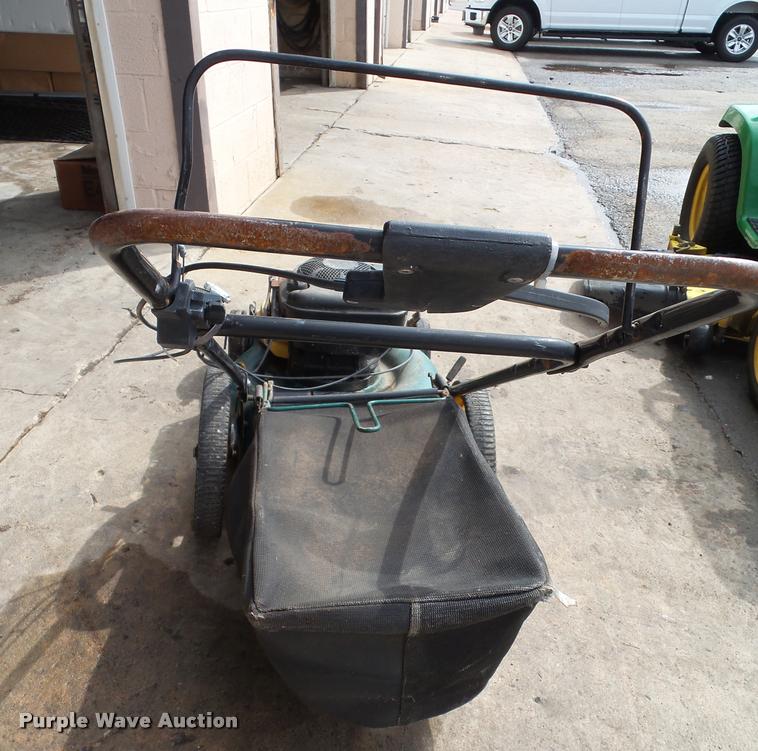 image for item BV9252 (2) lawn mowers