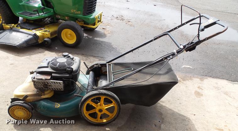 image for item BV9252 (2) lawn mowers