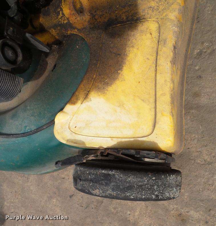 image for item BV9252 (2) lawn mowers