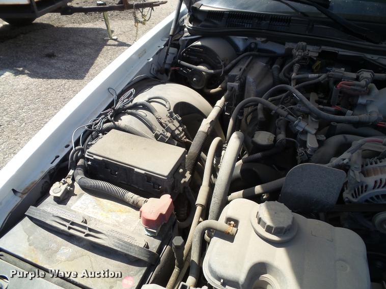 image for item J4775 2010 Ford Crown Victoria Police Interceptor