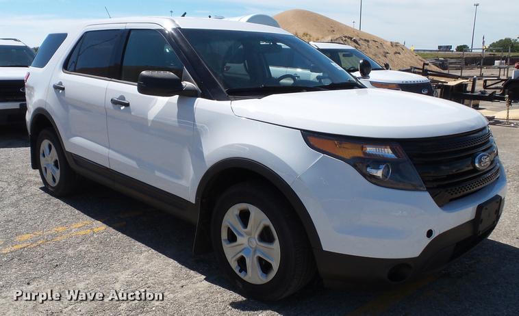 image for item J4776 2013 Ford Explorer Police Interceptor Utility SUV