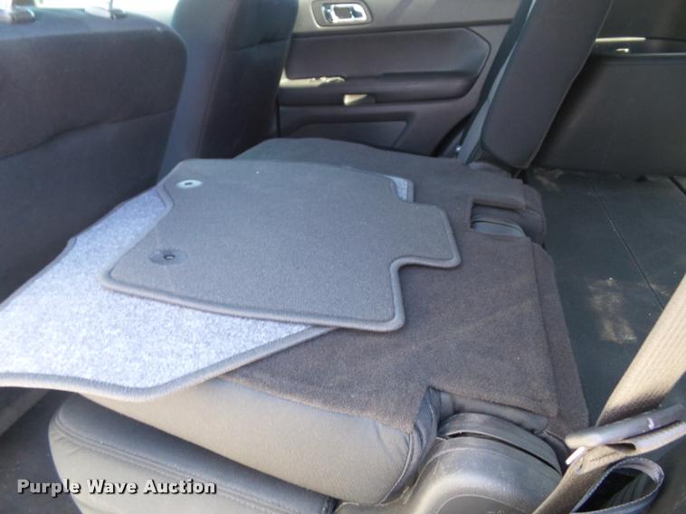 image for item J4776 2013 Ford Explorer Police Interceptor Utility SUV