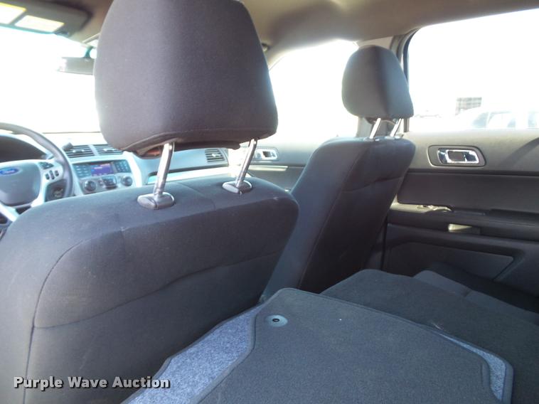 image for item J4776 2013 Ford Explorer Police Interceptor Utility SUV