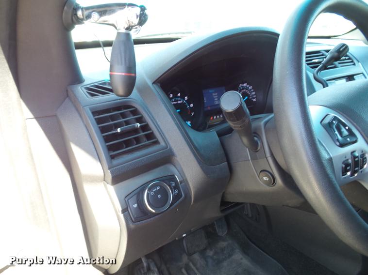 image for item J4776 2013 Ford Explorer Police Interceptor Utility SUV