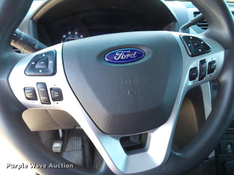 image for item J4776 2013 Ford Explorer Police Interceptor Utility SUV